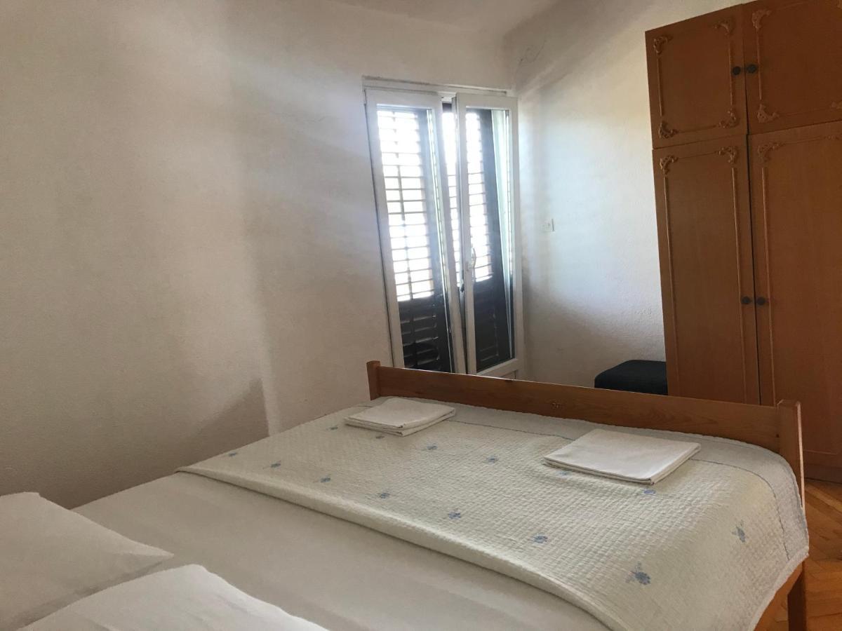 Apartmani Vilma Pakoštane 外观 照片