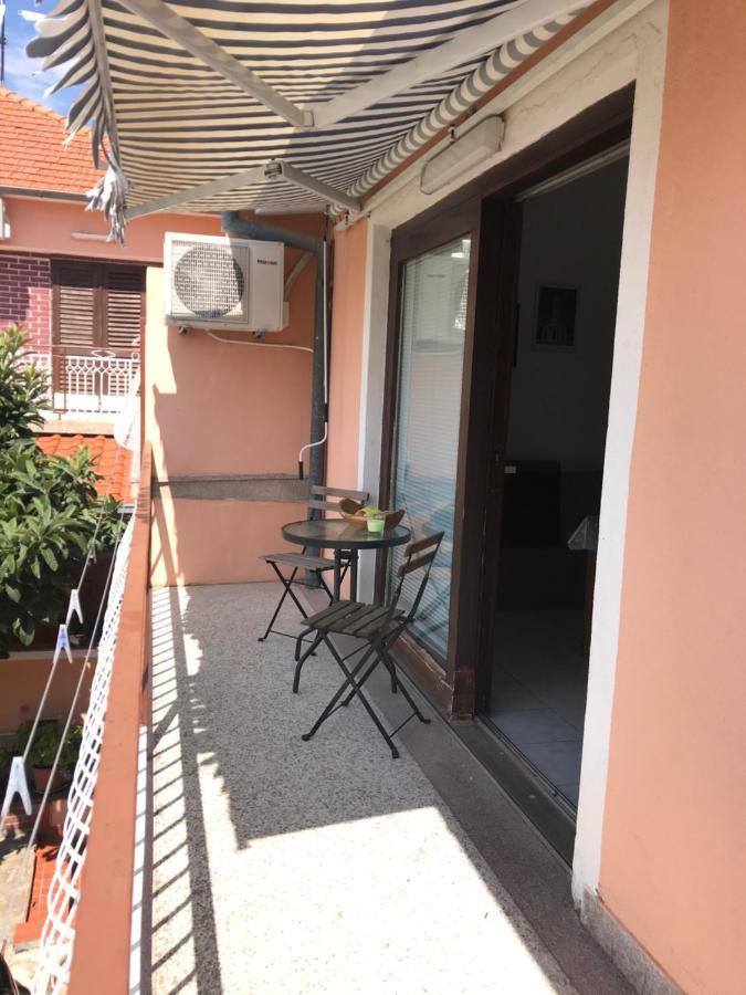Apartmani Vilma Pakoštane 外观 照片