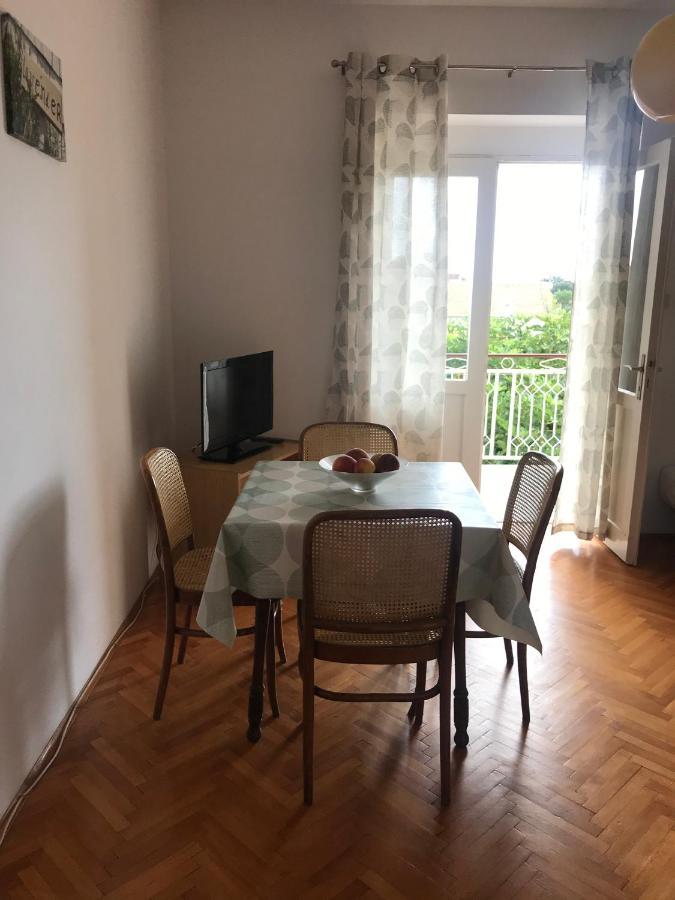 Apartmani Vilma Pakoštane 外观 照片