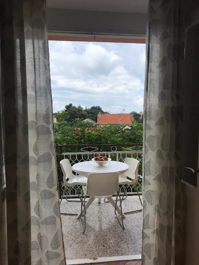 Apartmani Vilma Pakoštane 外观 照片