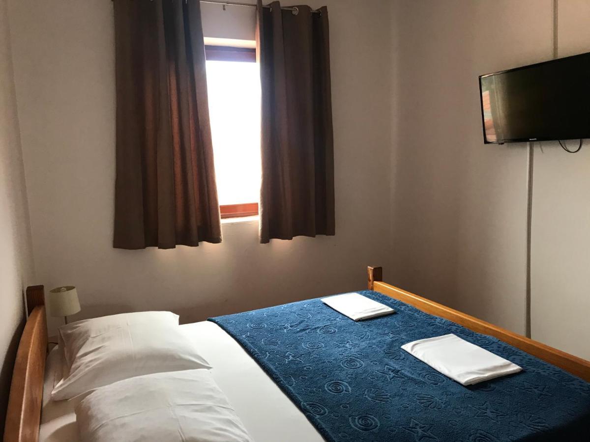 Apartmani Vilma Pakoštane 外观 照片